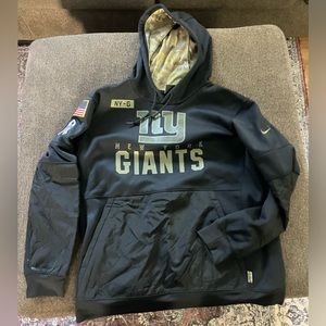 Brand new without tags salute to service NY Giants sweatshirt